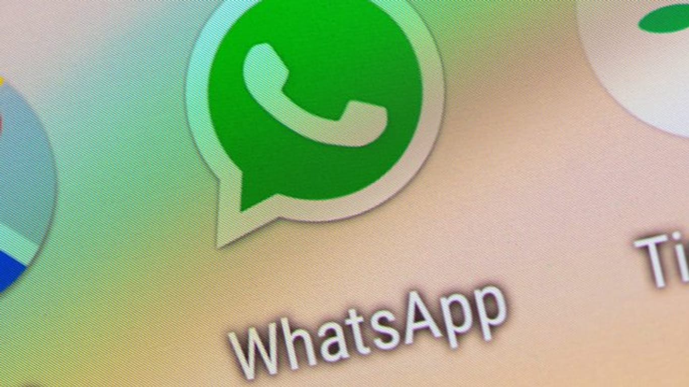 Auch Android-Nutzer können Whatsapp jetzt zusätzlich per Fingerabdruck sichern, auch wenn das Smartphone selbst entsperrt sein sollte.
