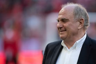 Uli Hoeneß ist der Präsident des FC Bayern München.