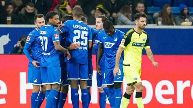 1899 Hoffenheim besiegte den SC Paderborn klar mit 3:0.