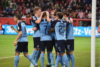In der Erfolgsspur: Die Gladbacher feierten in Leverkusen einen 2:1-Sieg.