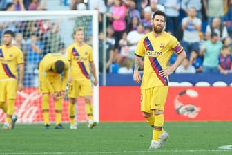 FC Barcelona: Das Team um Lionel Messi musste in Valencia eine überraschende Niederlage hinnehmen.