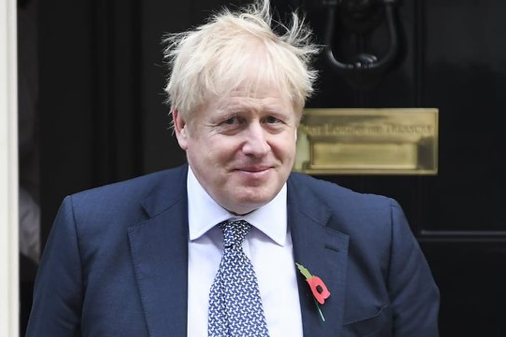 Boris Johnson, Premierminister von Großbritannien, vor der 10 Downing Street.