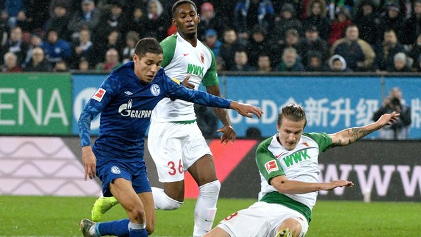 War erneut der Matchwinner beim FC Schalke 04: Amine Harit (l).