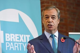 Nigel Farage, Chef der Brexit-Partei, will Schaden anrichten - und zwar vor allem bei der Labour-Partei.