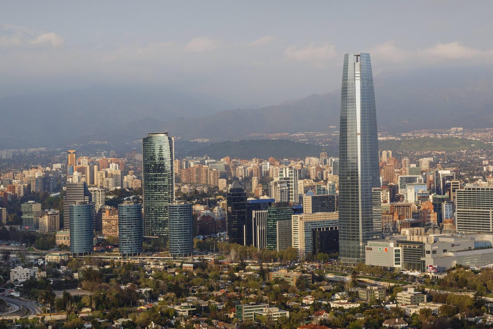 Santiago de Chile: Das Erdbeben war bis in die weiter südlich gelegene Hauptstadt des südamerikanischen Landes zu spüren. (Archivbild).