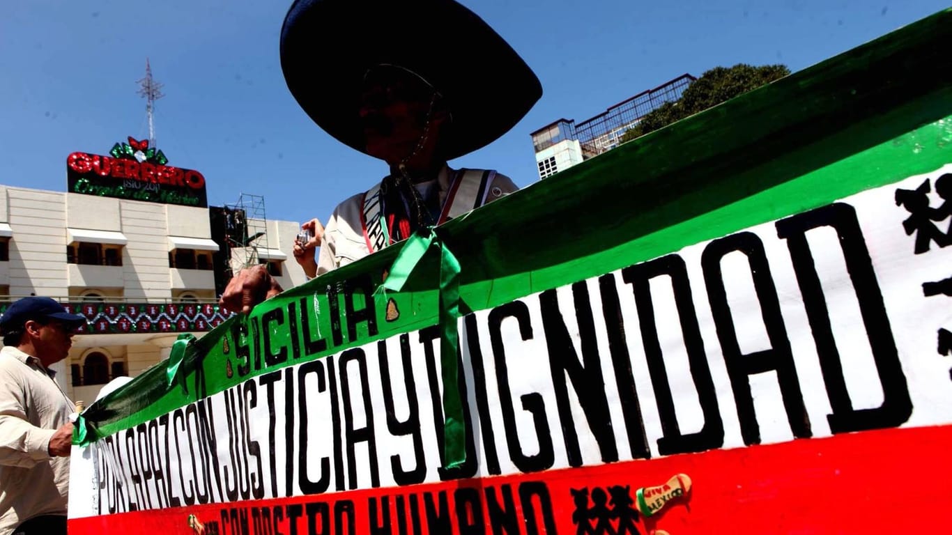 Protest gegen Bandenkriminalität in Mexiko: Unter den Ermordeten ist die Verwandte eines Aktivisten gegen Kriminalität in der Region (Archivbild).