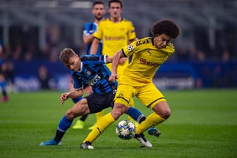 Dortmunds Axel Witsel (r.) im Zweikampf mit Inters Nicola Barella: Heute Abend treffen der BVB und Inter Mailand im Rückspiel aufeinander.