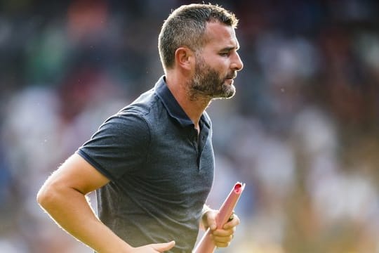 Der Schweizer Alex Frei ist einer der Kandidaten als Trainer für Hannover 96.