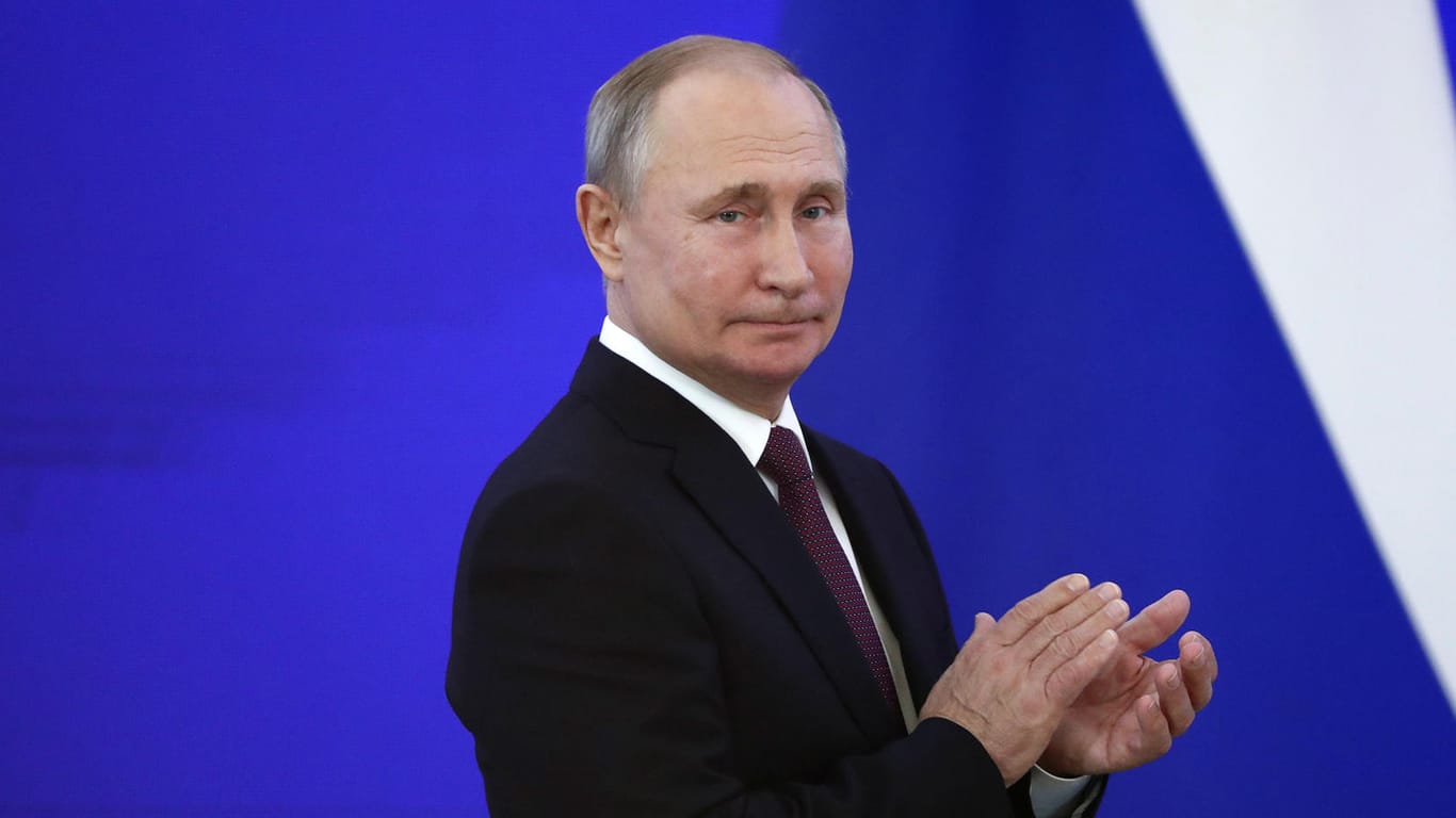 Russlands Präsident Putin in Moskau: Britische Politiker befürchten, dass der Geheimdienstbericht über russische Einmischung nicht rechtzeitig vor den Parlamentswahlen in Großbritannien veröffentlicht werden könnte.