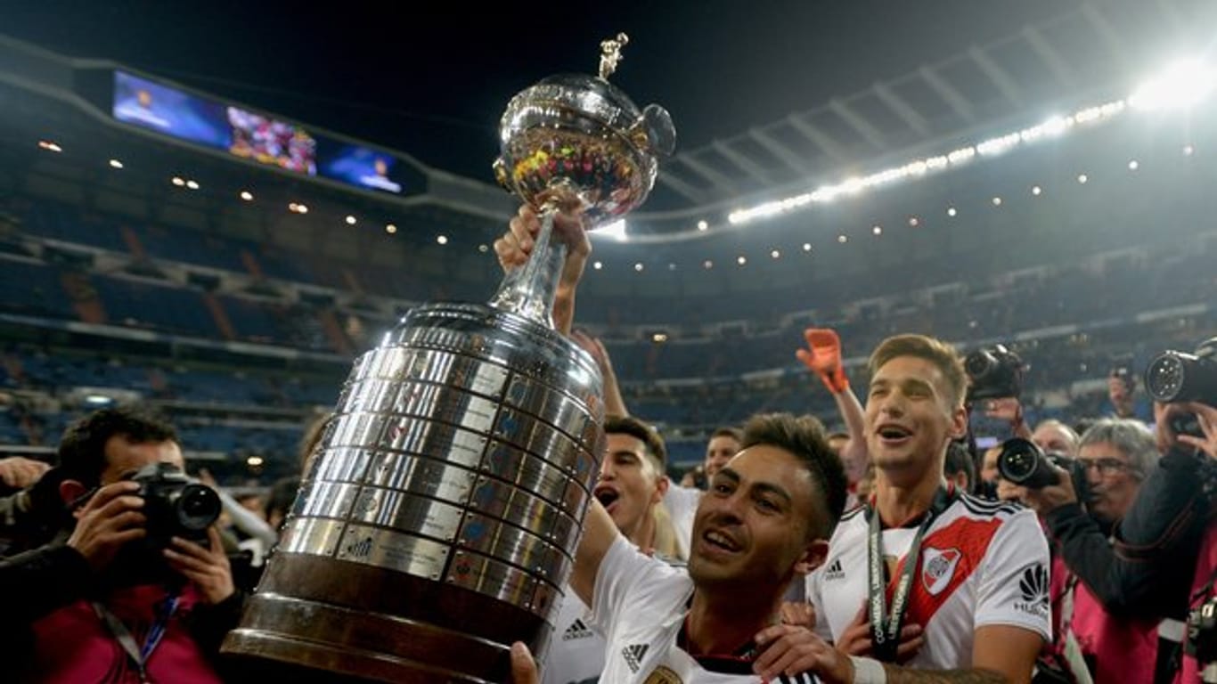 Der Copa-Libertadores-Pokal wird dieses Jahr in Lima ausgespielt.
