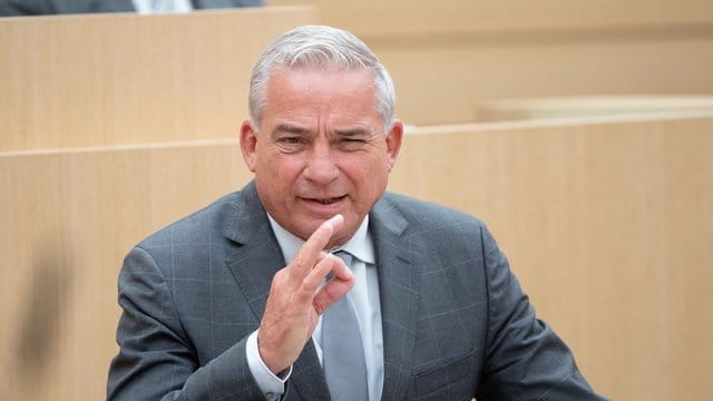 Thomas Strobl: Baden-Württembergs Innenminister kritisiert die "heute show". Thomas Strobl: Baden-Württembergs Innenminister kritisiert die "heute show".
