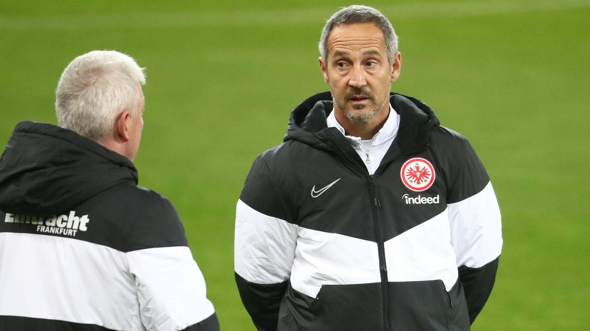 Adi Hütter hat Respekt vor Lüttich: Am Abend ist Eintracht Frankfurt zu Gast.