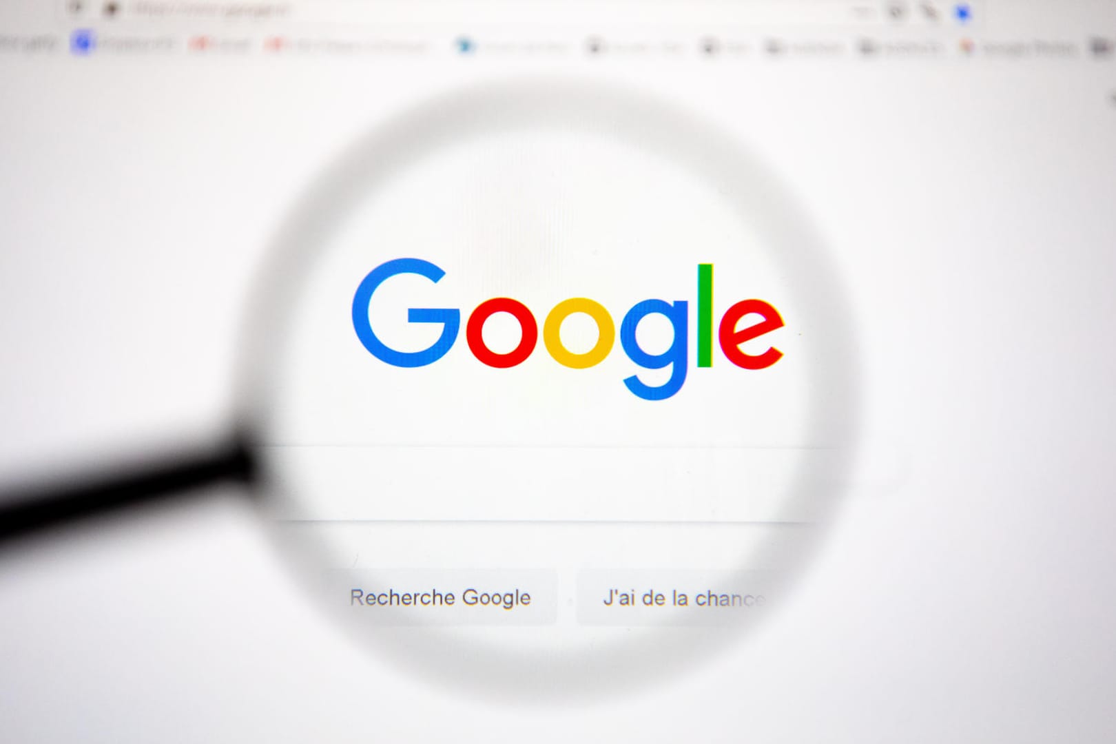 Google-Suche: Bei einigen Begriffen unterscheiden sich die Suchanfragen zwischen West- und Ostdeutschen deutlich.