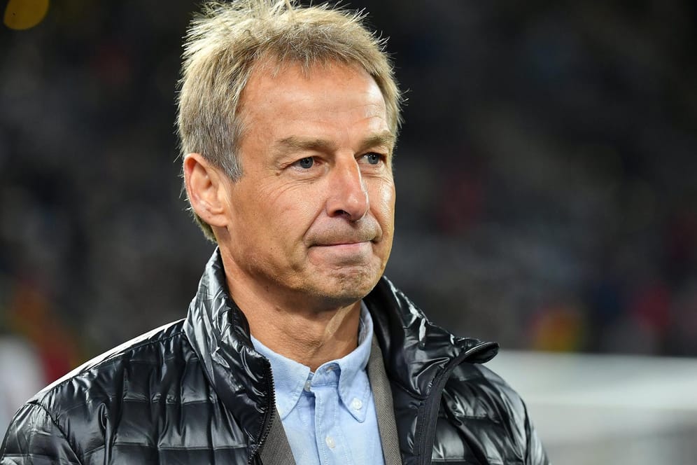 Blick nach Berlin: Jürgen Klinsmann.