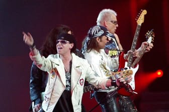 Die Scorpions gaben am Tag des Mauerfalls ein Konzert in Paris.