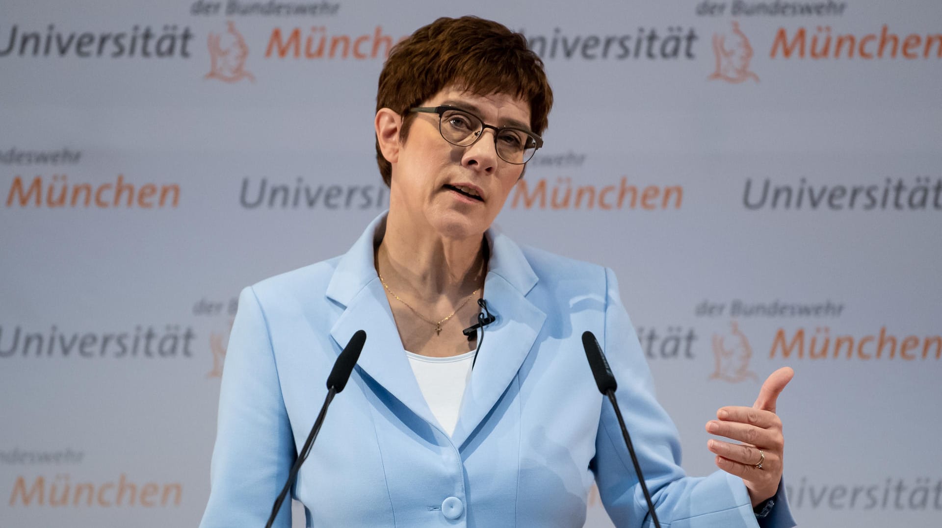 Annegret Kramp-Karrenbauer: Die Bundesverteidigungsministerin forderte mehr Aktivität der Bundeswehr und die Einrichtung eines Nationalen Sicherheitsrates.