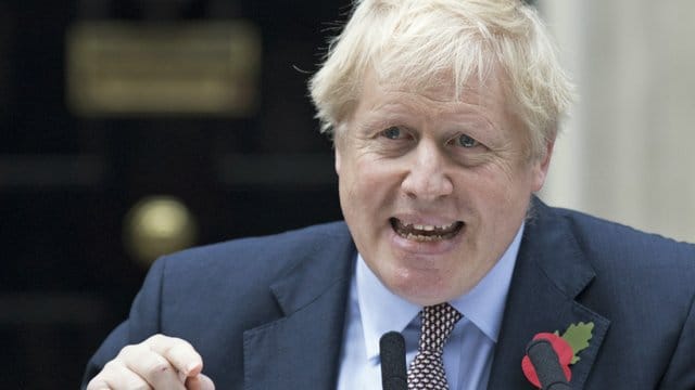 Großbritanniens Premier Johnson: "Es wird keine Kontrolle von Dingen geben, die aus Nordirland nach Großbritannien kommen. Großbritanniens Premier Johnson: "Es wird keine Kontrolle von Dingen geben, die aus Nordirland nach Großbritannien kommen.