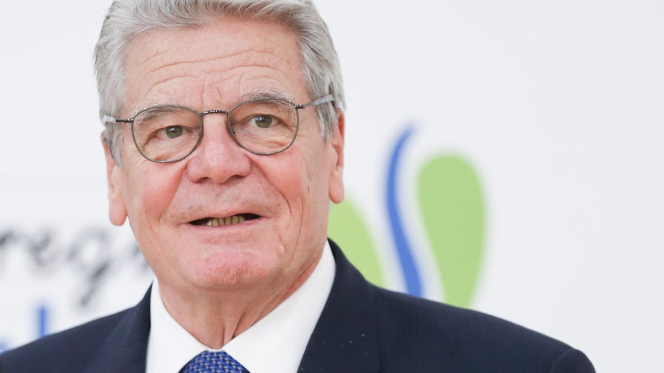 Joachim Gauck: Der ehemalige Bundespräsident erklärte, dass "Wutbürger" Teil einer offenen Gesellschaft seien, die solche Differenzen aushalten können müsse.