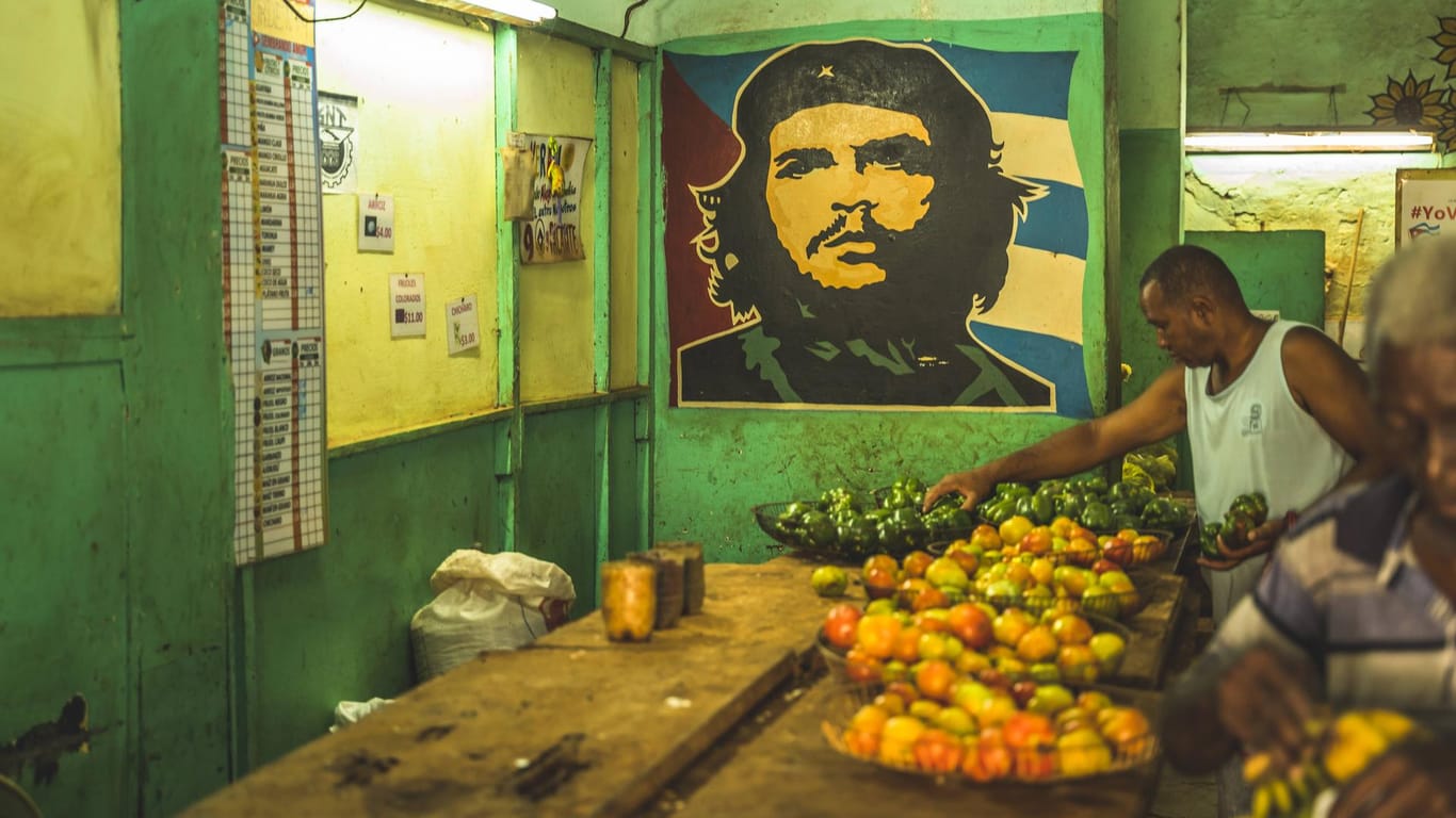 Ein Markt in Havanna: Che Guevara ist eine globale Ikone, der Inbegriff eines Revolutionärs. Die Revolutionäre von 1989 sind keine Ikonen geworden.