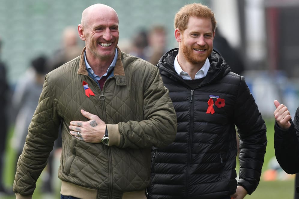 Prinz Harry und der HIV-positive Rugby-Star Gareth Thomas besuchten gemeinsam den Londoner Club "Harlequins".