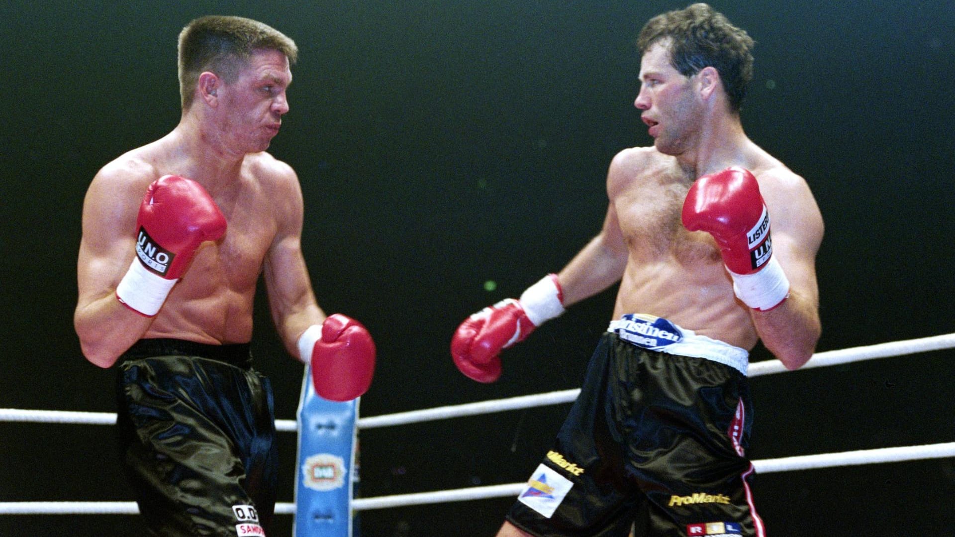 Legendäres Duell: Rocchigiani (l.) gegen Maske am 27. Mai 1995.