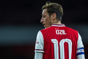 Mesut Özil: Der Raubüberfall im August erregte viel Aufmerksamkeit.
