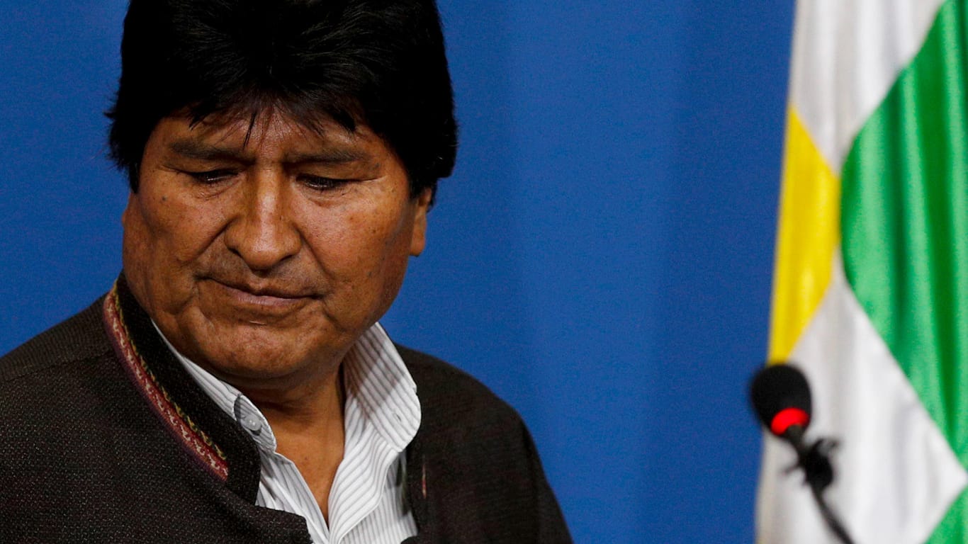 Boliviens Staatschef Morales tritt zurück: Seit der mutmaßlich manipulierten Präsidentschaftswahl am 20. Oktober kam das Land nicht zur Ruhe.