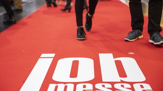 Chance für Bewerber: Eine Jobmesse ist eine gute Gelegenheit potenzielle Arbeitgeber kennenzulernen.