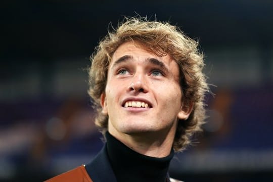 Alexander Zverev bekommt es am Abend mit dem Weltranglisten-Ersten Rafael Nadal zu tun.