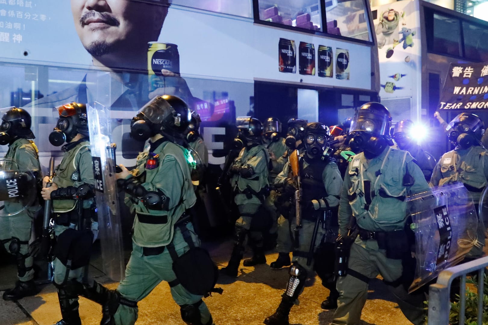 Polizisten in Hongkong: Die Sicherheitskräfte greifen bei den Demonstrationen hart durch.