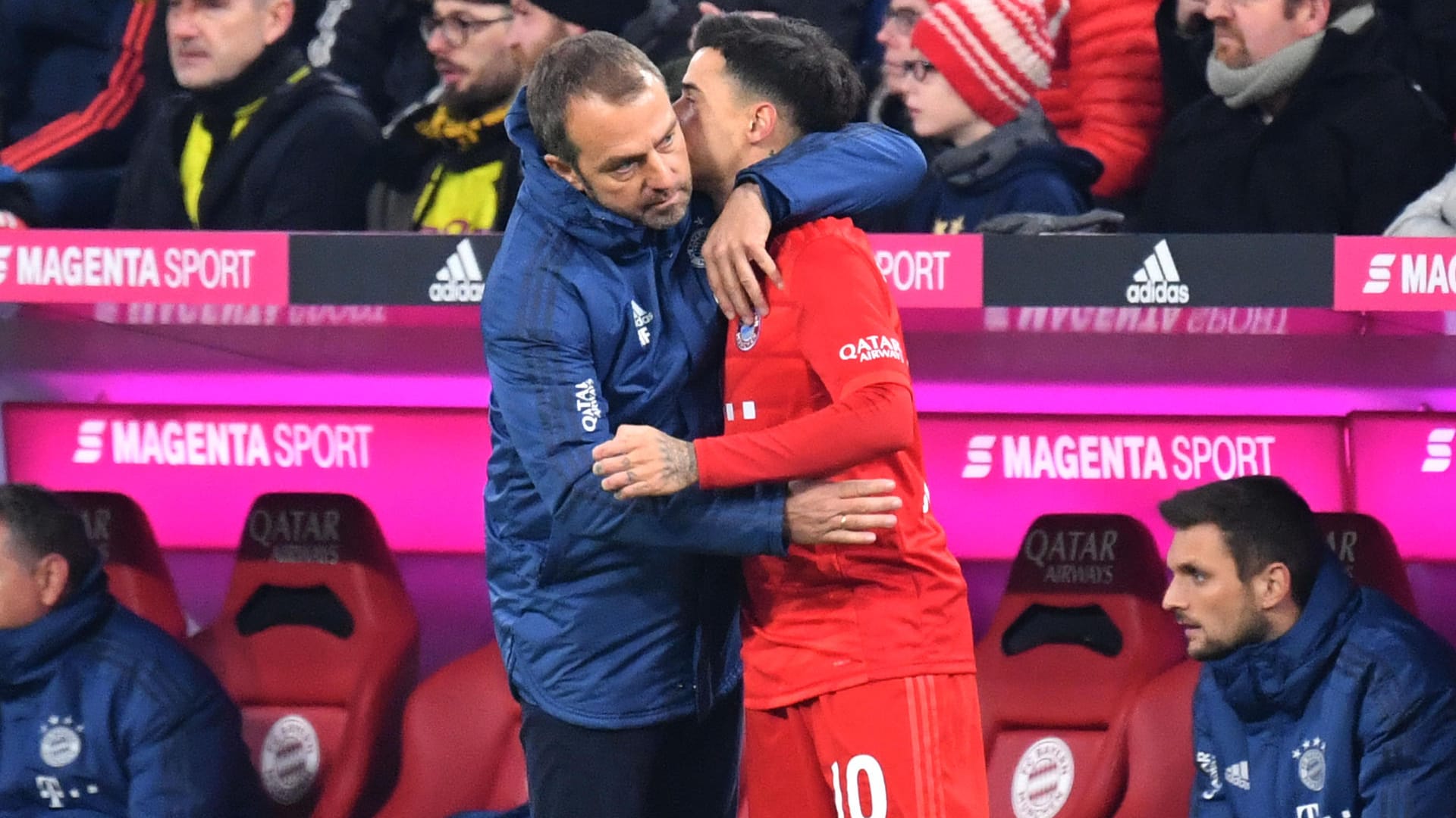 Philippe Coutinho (r.) saß unter Hansi Flick in beiden Spielen zunächst auf der Bank.