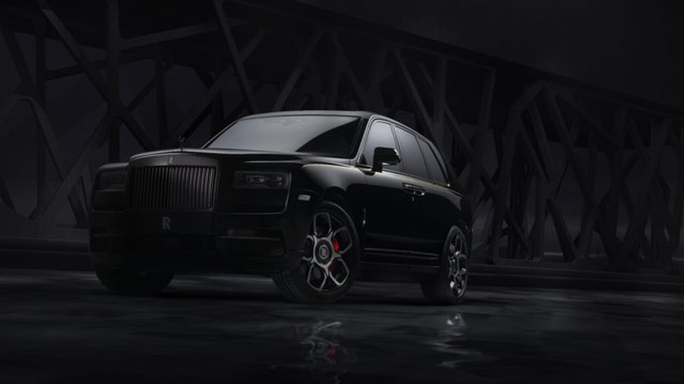 Wenn Schwarzfahren zum Luxus wird: Rolls-Royce bietet seinen Cullinan künftig auch als Black-Badge-Modell an.