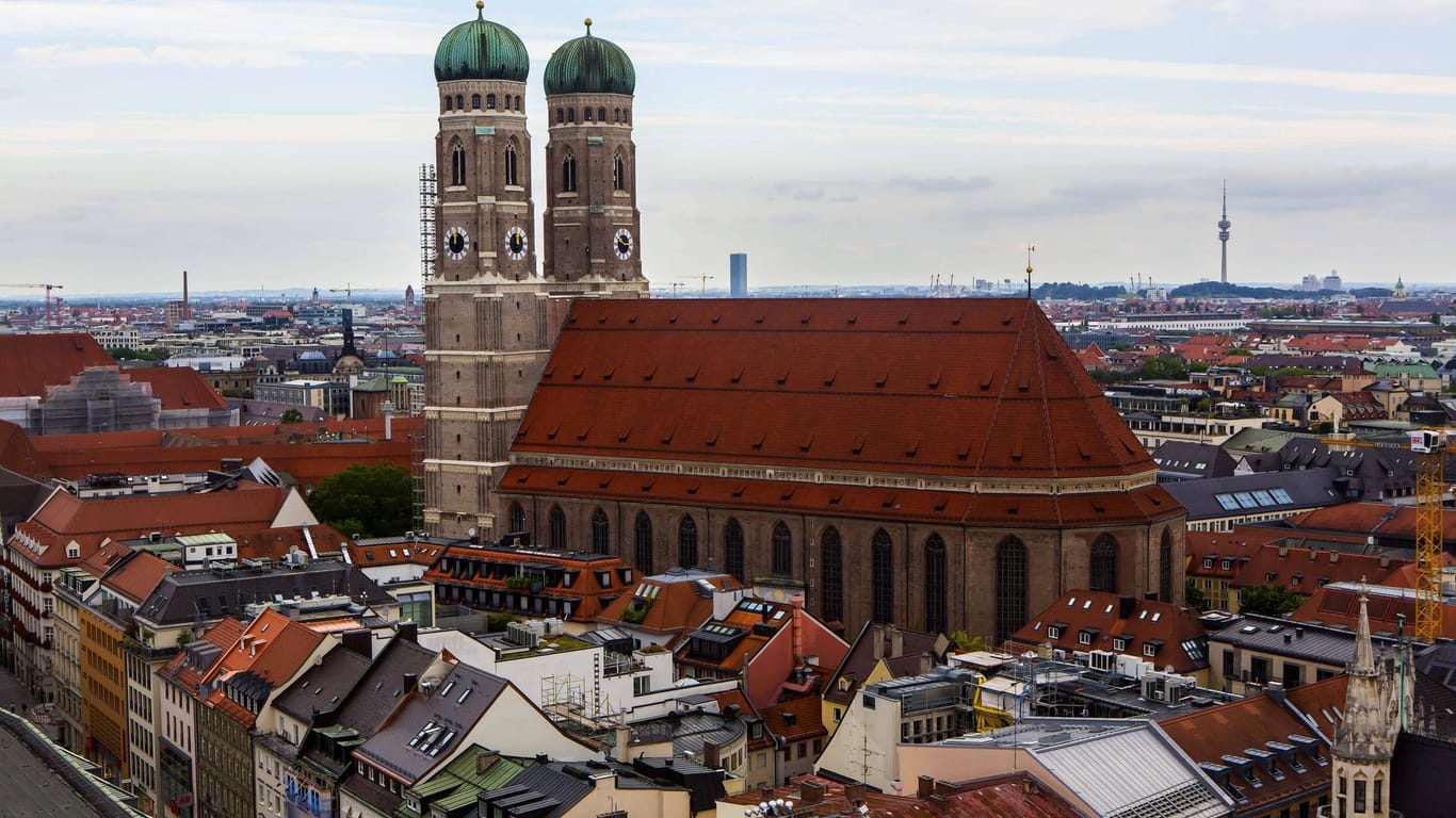 Der Dom zu Unserer Lieben Frauen in der Münchner Altstadt: Oft wird der Dom auch Frauenkirche genannt.
