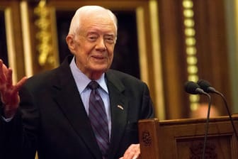 Jimmy Carter: Der ehemalige Präsident der USA wird im Krankenhaus behandelt.