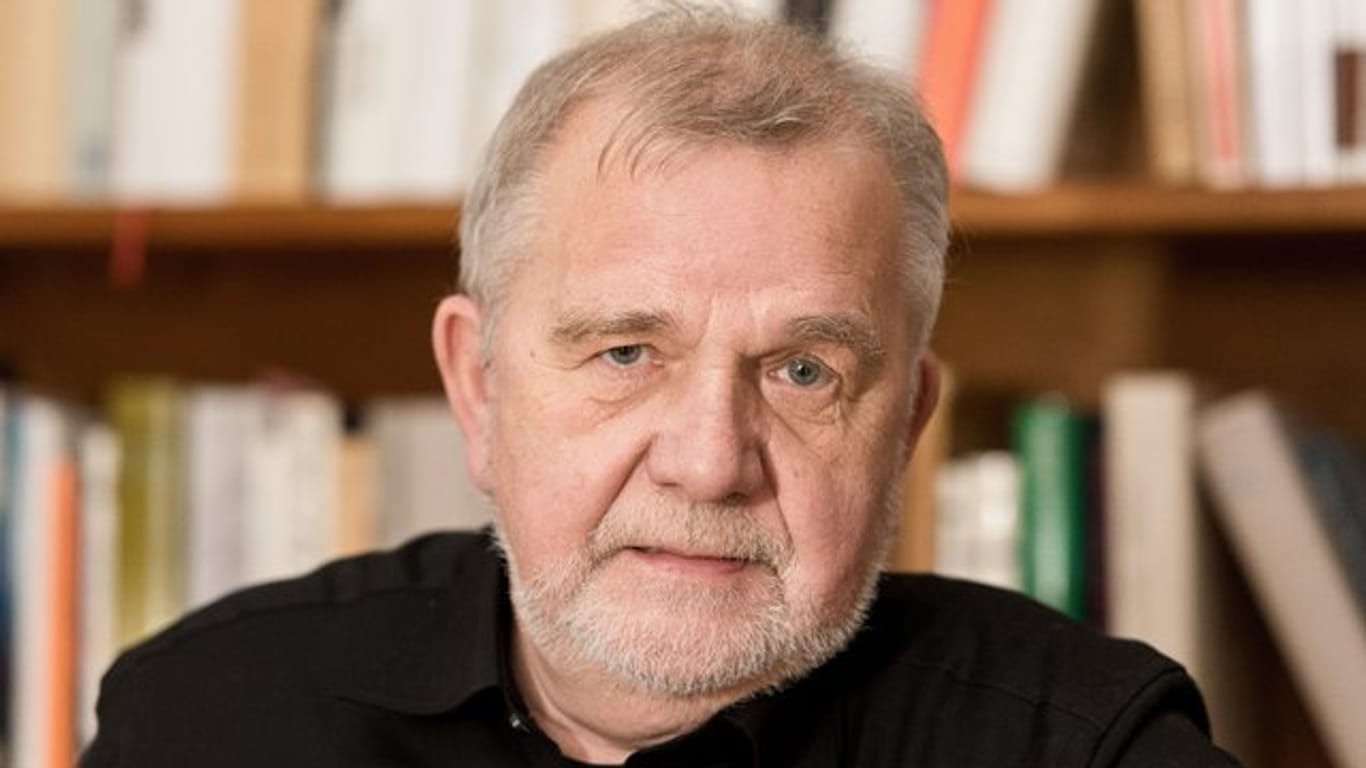 Rüdiger Safranski macht sich auf die Spuren von Hölderlin.