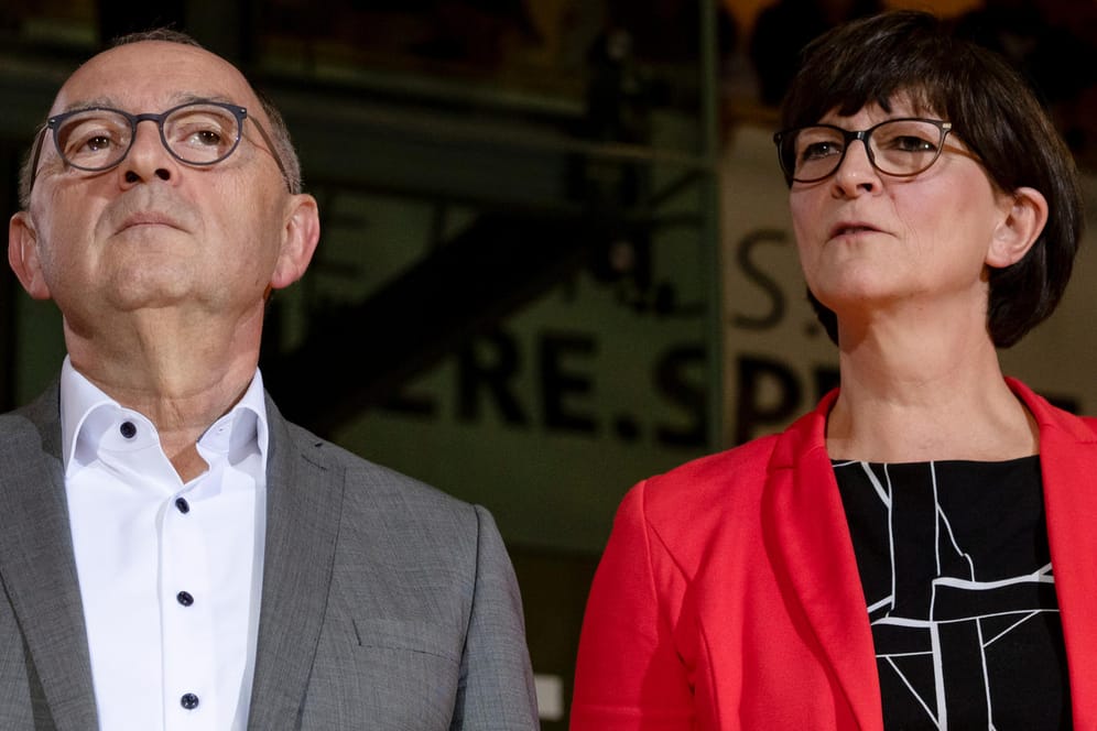 Saskia Esken und Norbert Walter-Borjans: Die SPD-Politiker wollen Parteivorsitzende werden – und stellen Bedingungen für die Fortsetzung der großen Koalition.
