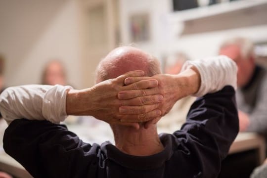 So verschieden Selbsthilfegruppen sind, eins haben sie gemeinsam: Die Betroffenen tauschen sich aus und bleiben unter sich.