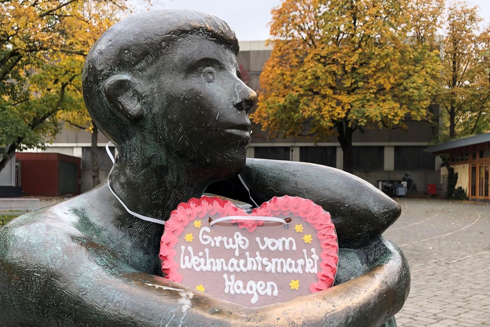 Noch ist es in der Hagener Innenstadt nicht sehr weihnachtlich, doch bereits in den kommenden Tagen beginnt der Aufbau des diesjährigen Weihnachtsmarktes.