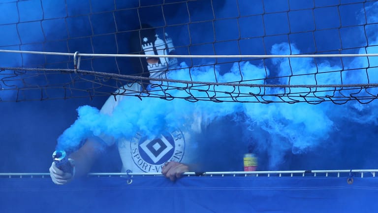 Hsv Hsv Soll Eine Eigene Pyro Show Für Fans Planen 