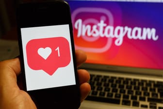 Instagram und "Like"-Herz: Das Netzwerk testet den Verzicht von öffentlichen "Likes".