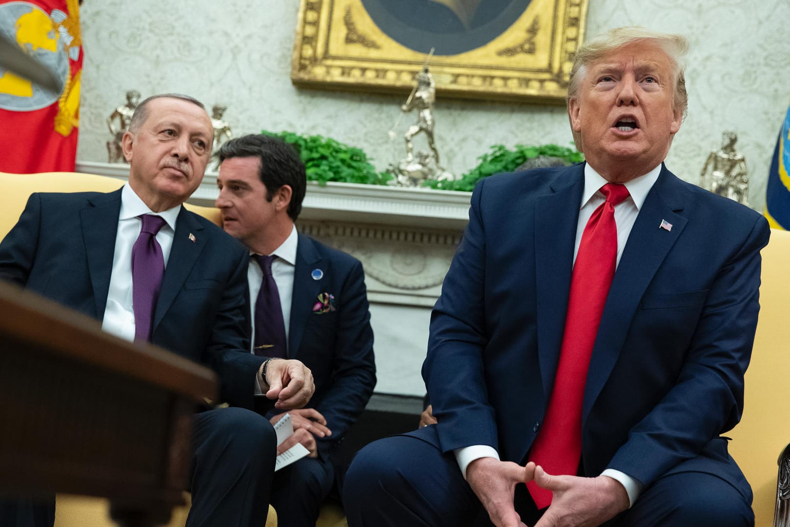 Donald Trump, Recep Tayyip Erdogan im Oval Office: Anscheinend wollte der türkische Präsident mit einem Video überzeugen.