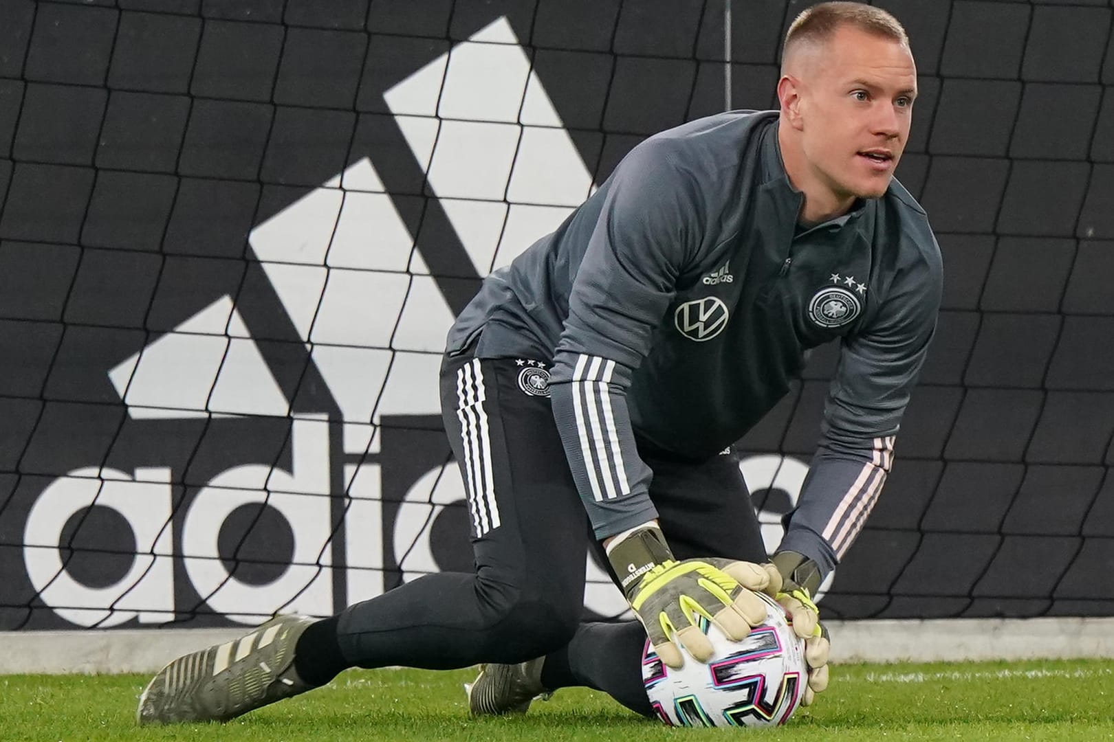 Marc-André ter Stegen im DFB-Training: Der Traum vom Länderspiel in seiner Heimatstadt erfüllt sich nicht.