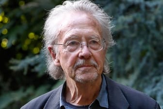 Peter Handke erhält den Literaturnobelpreis für das Jahr 2019.