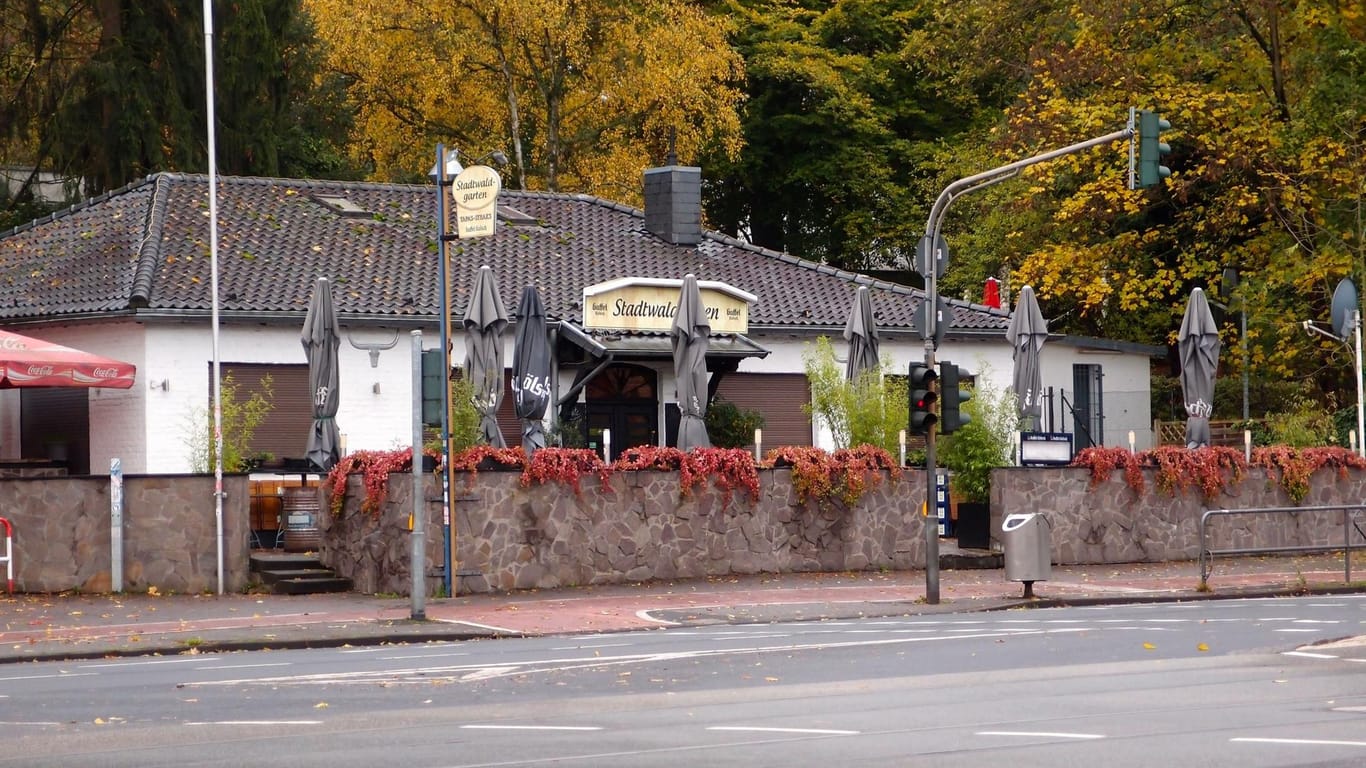 Blick auf die Gaststätte "Stadtwaldgarten".