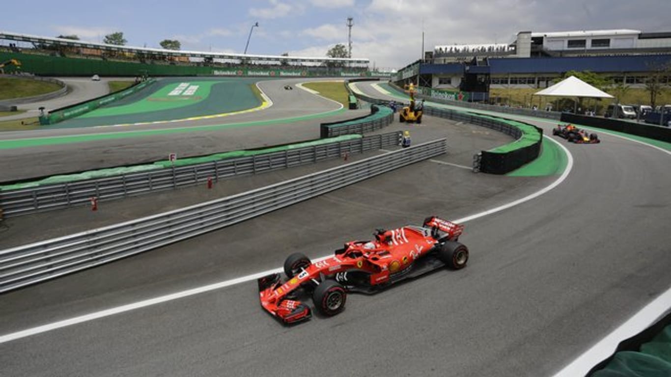 Fuhr beim Training zum Grand Prix von Brasilien die schnellste Runde: Sebastian Vettel im Ferrari.