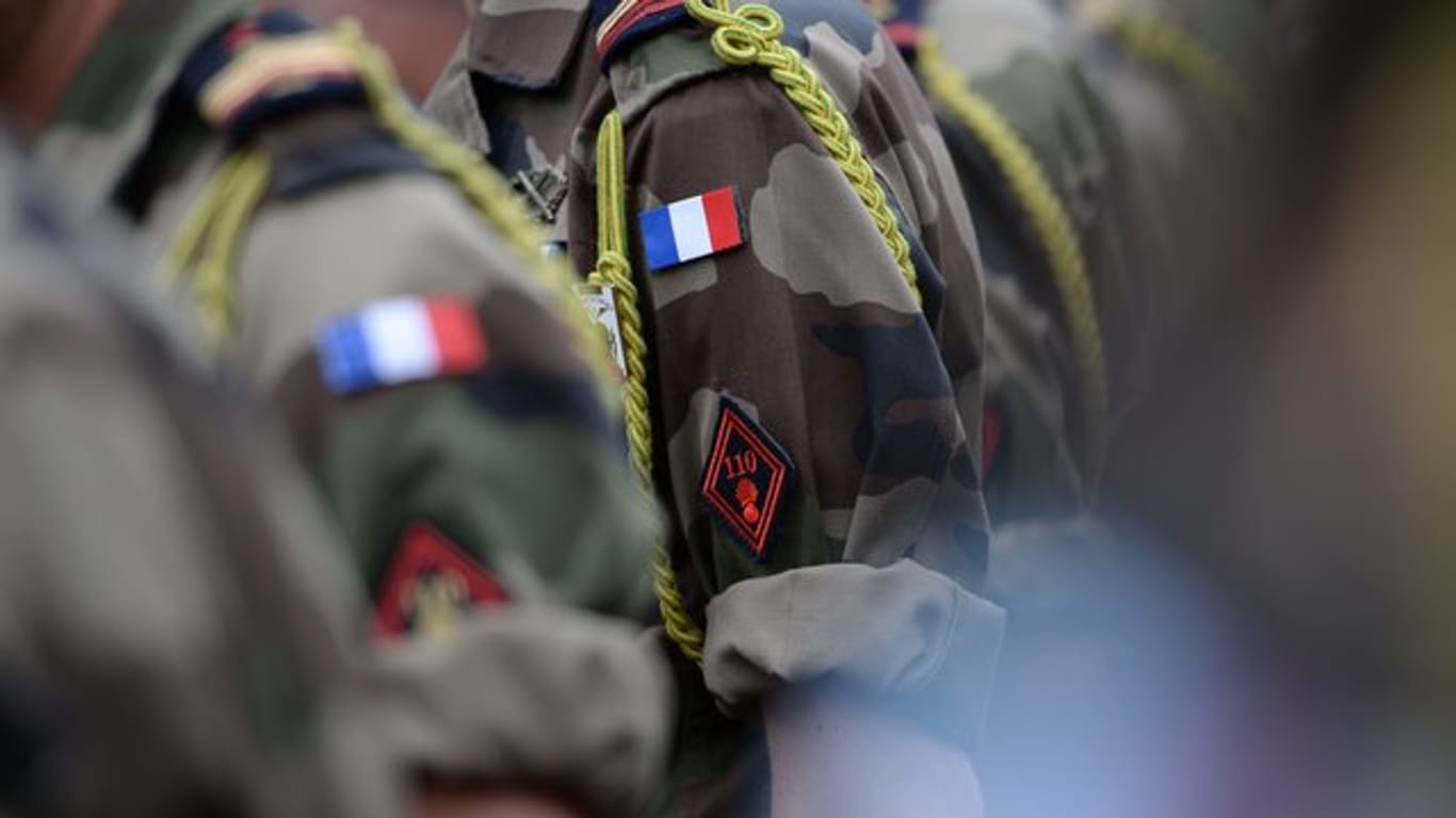 Soldaten eines französischen Infanterieregiments: Die Europäischen Staaten sind derzeit vom Schutz der Nato abhängig. (Symbolbild)