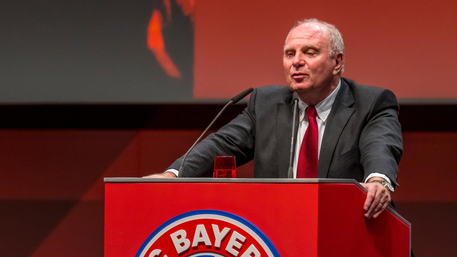 Trat gestern als Bayern-Präsident ab: Uli Hoeneß.