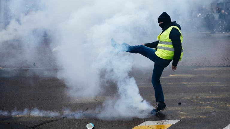 Paris ein Jahr nach Beginn der Proteste: An diesem Wochenende könnte die Wut von damals nochmals hochkochen.