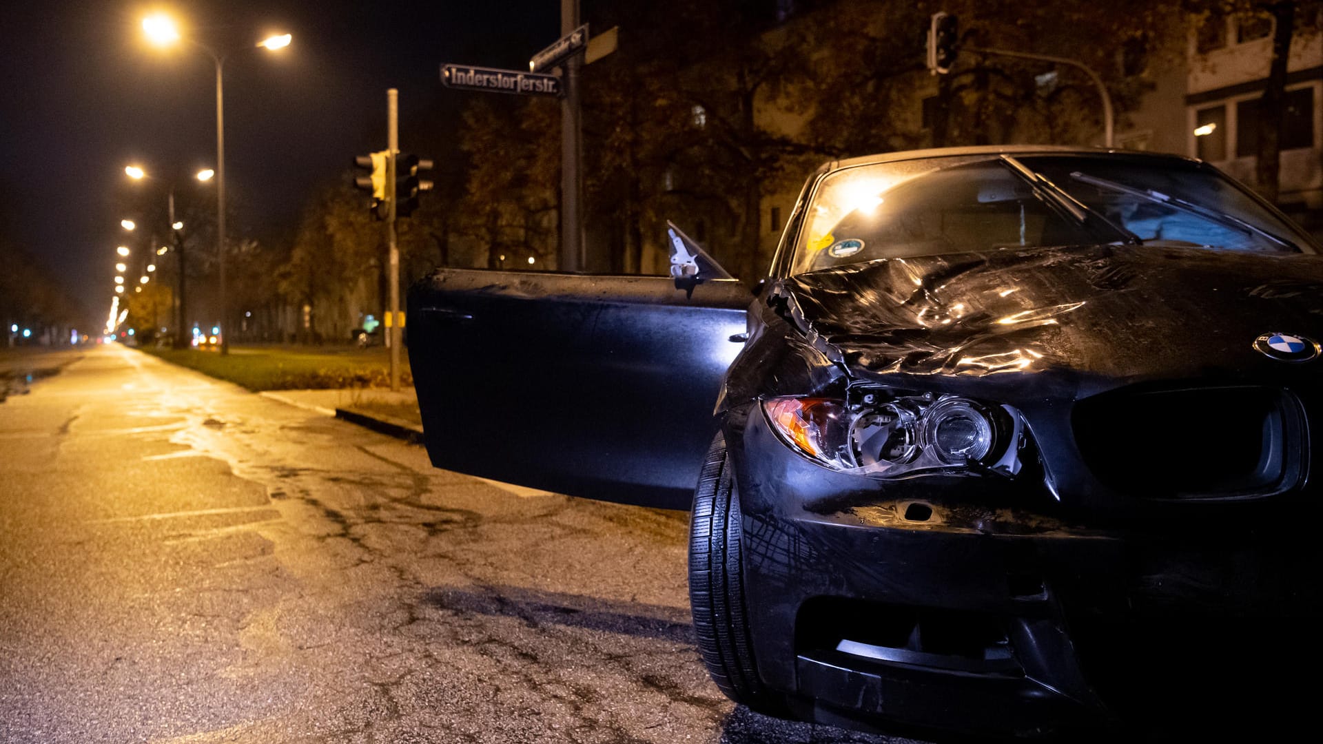 Das Auto nach dem Unfall: Ein 14-Jähriger kam ums Leben.