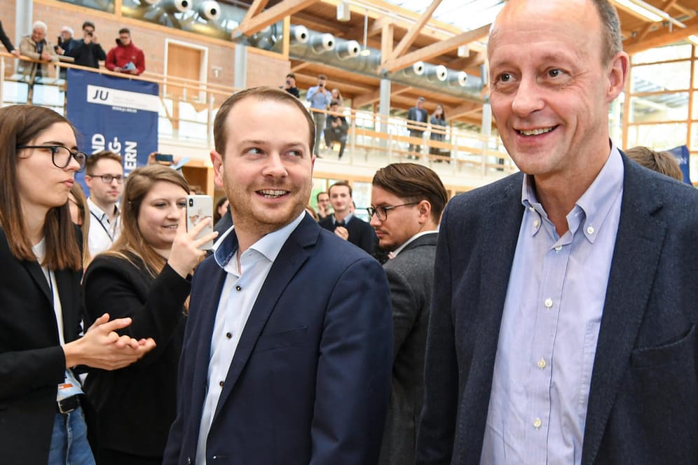 Der CDU-Politiker Friedrich Merz beim Landestag der Jungen Union (JU) Baden-Württemberg: "Wenn ich mich zu der ein oder anderen Person auch einmal kritisch äußere, dann ist das kein Putschversuch."
